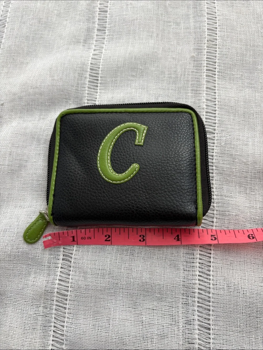 Vintage Y2K NWOT Black and Green Initial 'C' Zip Wallet
